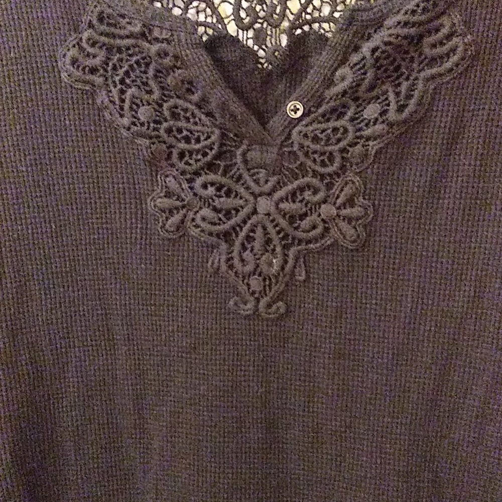 Sweater - Picture 2 of 4